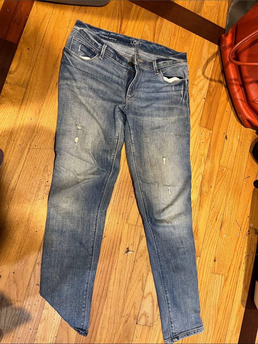 LOFT Women's Light Wash Distressed Skinny Jeans